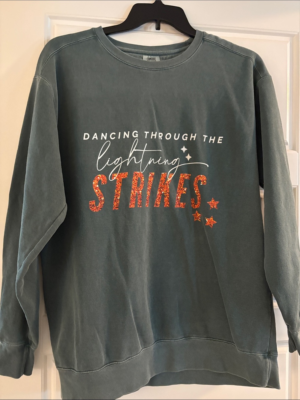 Men's 'Dancing Through The Lightning Strikes' Graphic Sweatshirt - Green